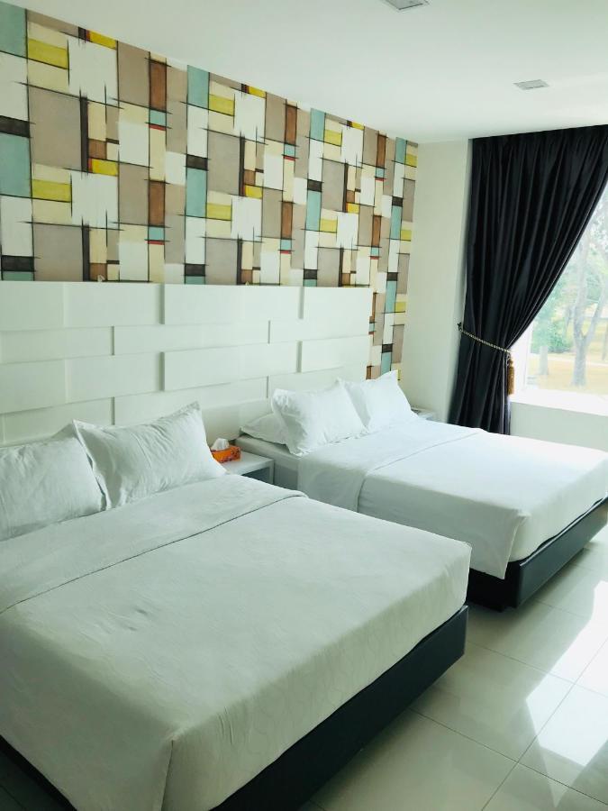 Goody Hotel Johor Bahru Exteriör bild